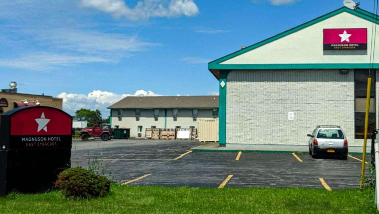 Hotel Magnuson East