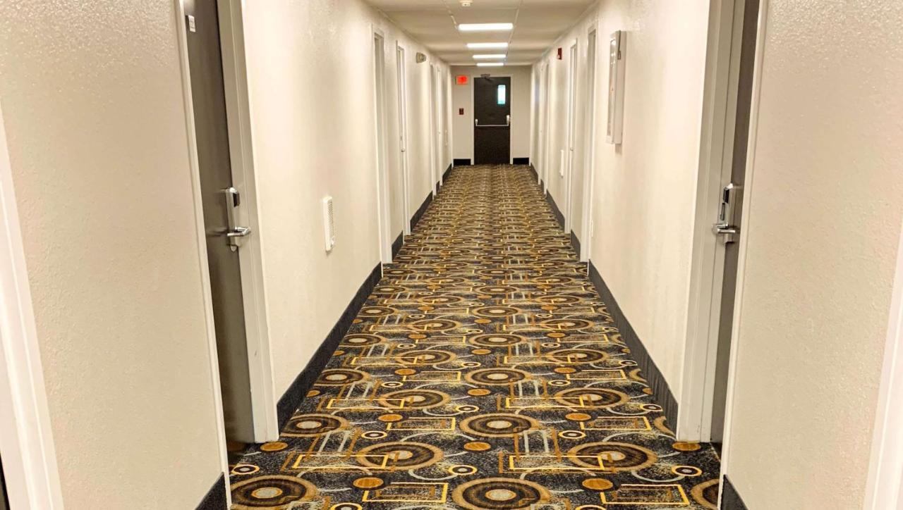 Hotel Magnuson East