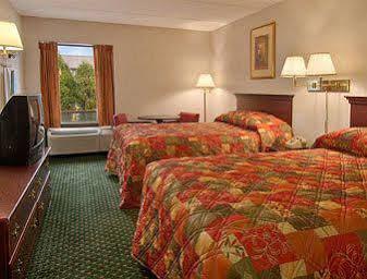 Magnuson Hotel East Syracuse 2* Syracuse